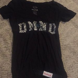 women’s Diamond Supply Co. v-neck shirt